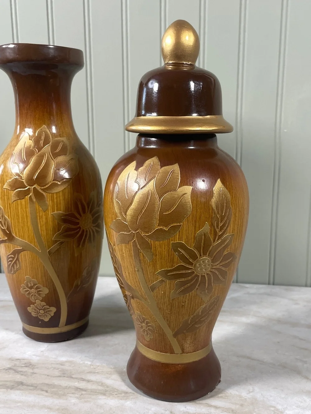 Vintage Floral Woodgrain Vase and Lidded Ginger Jar Set